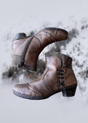 Зимние шершавые сапоги ботильоны на каблуках rieker оригинальные