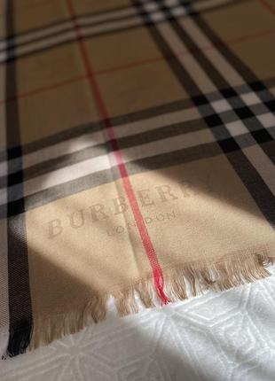 Палантин шарф в стилі burberry10 фото