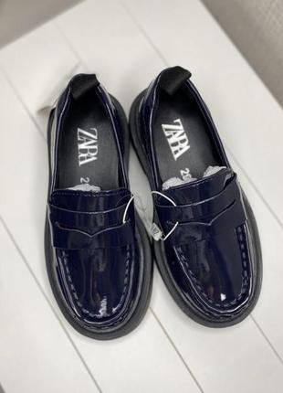 Лоферы zara