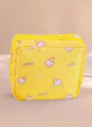 Сумочка органайзер жіноча для гігієнічних засобів ice cream 12х12х4 жовтий