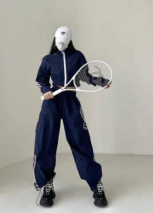 Костюм женский