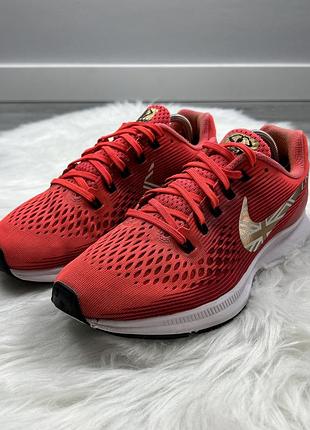Женские оригинальные беговые кроссовки nike2 фото