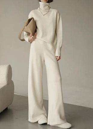 Ангоровый оверсайз костюм