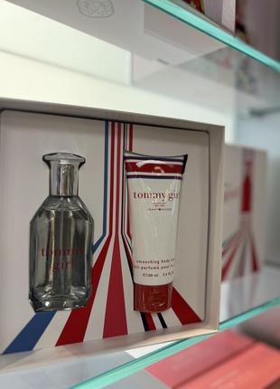 Tommy hilfiger (tommy girl)