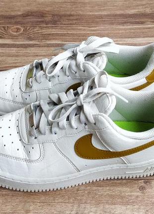 Кроссовки nike air force 1 07. размер 37