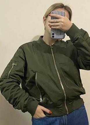 Куртка бомбер курточка