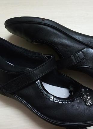 Туфли кожаные осень-весна дев.33р.clarks индии 7