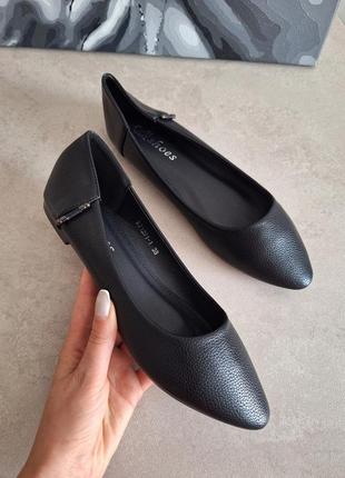 Чорні базові балетки туфлі на низькому ходу