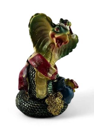 Статуетка кобра-змія з мішком подарунків (9х6х4,5 см)