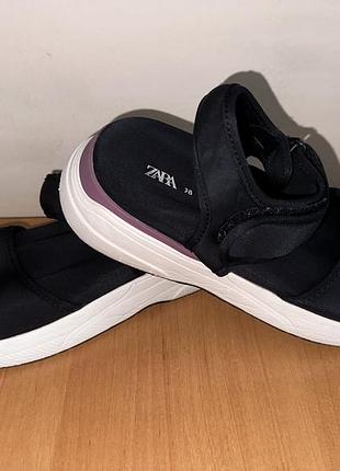 Жіночі босоніжки zara