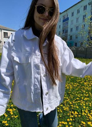 Джинсова куртка bershka