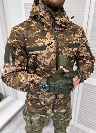 Демісезонна тактична куртка soft-shell піксель
