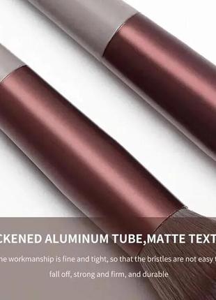 Набор 13 кистей