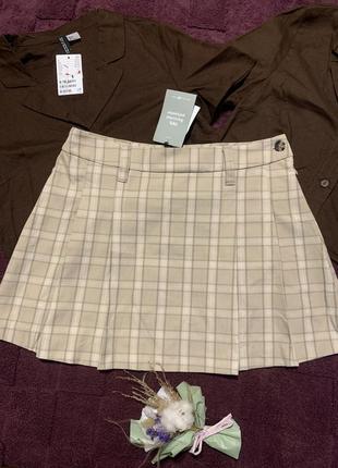 Стильная актуальная юбка со складками2 фото