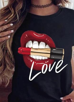 Футболка женская черная one size s m l с надписями надписью принтом стильная модная love красные ушные помада