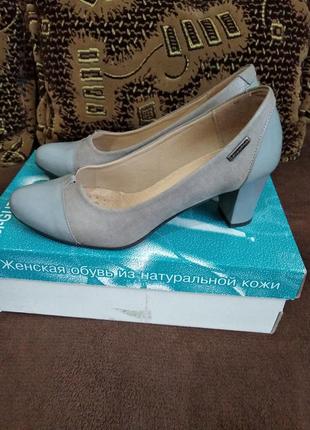 Туфлі б/у шкіряні сіро-блакитні жіночі