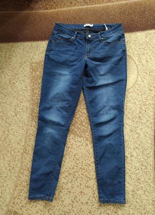 Джинси скіни