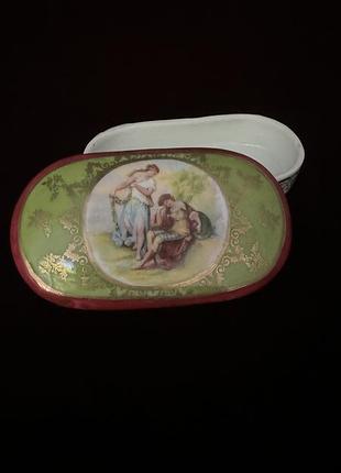 Victoria carlsbag austria, фарфор порцелянова шкатулка