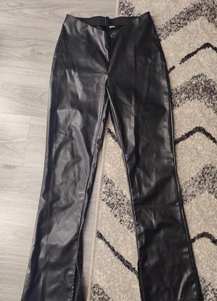 Брюки из эко кожи