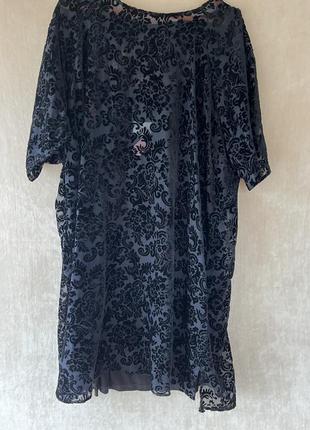 Нарядное черное платье