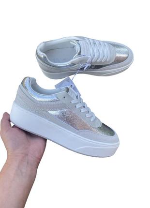 Сникерсы кроссовки zara