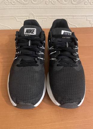 Nike run swift 908989-001 2