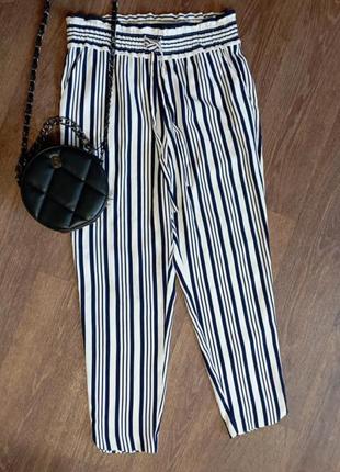 Легкі брюки zara