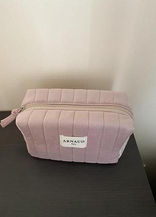 Косметичка велюрова arnaud paris.