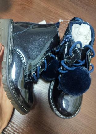 Лаковые девчачьи ботиночки