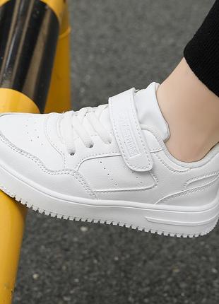 Кроссовки слипоны легкие.34,35,36,37,38