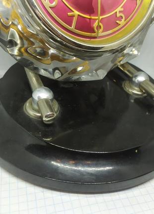 Настольные часы маяк с стекле. на ходу