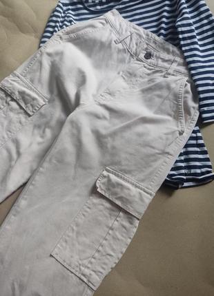 Джинси карго бежевого кольору