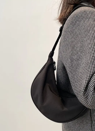 Новая кросс-боди сумка в стиле uniqlo