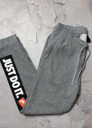 Штани nike jogger l