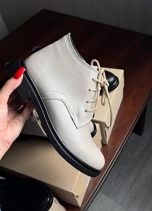 Ботинки женские кожаные кожа бежевые, модные осенние ботинки женские из натуральной кожи осень