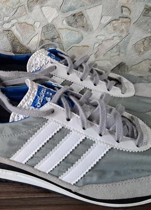 Кросівки adidas