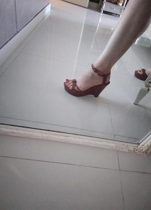 Ugg сандалі сабо босоніжки шкіряні дерево