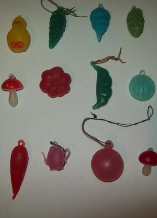 Ялинкові іграшки малютка пластмаса срср