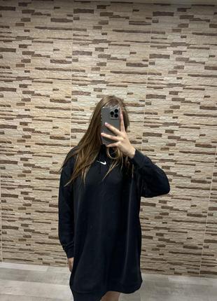 Спортивное платье от nike