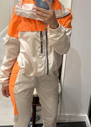 Спортивний костюм