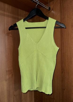 Zara майка