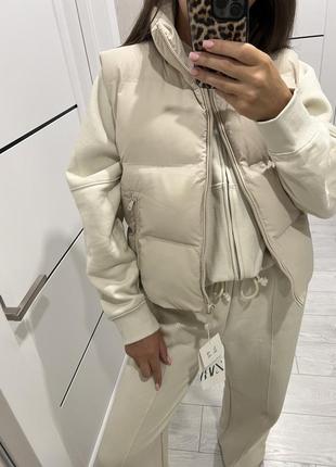 Жилетка вкорочена жилет безрукавка zara s 36 беж