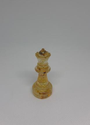 Шахматная фигура, королева, из эпосредной смолы