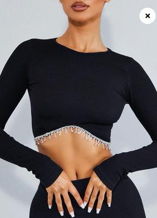 Топ черный лонгслив укороченный с хс