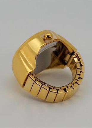 Часы-кольцо на палец с белым циферблатом и стразами (цвет-золото) арт. 050114 фото