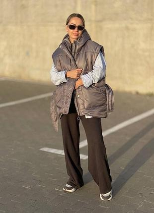 Жилет жилетка жіноча подовжена стьобана з капюшоном розм.42-46