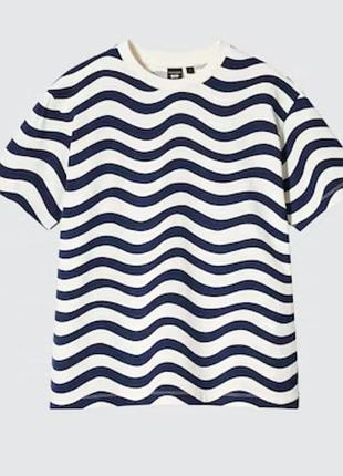 Футболка uniqlo