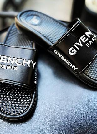 Чорні чоловічі тапки