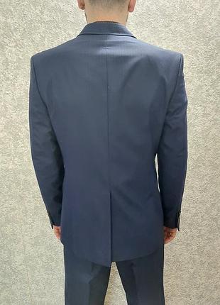 Мужской костюм