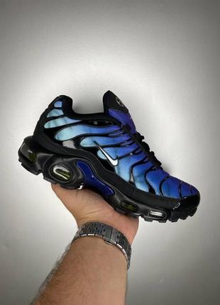 Женские кроссовки nike tn